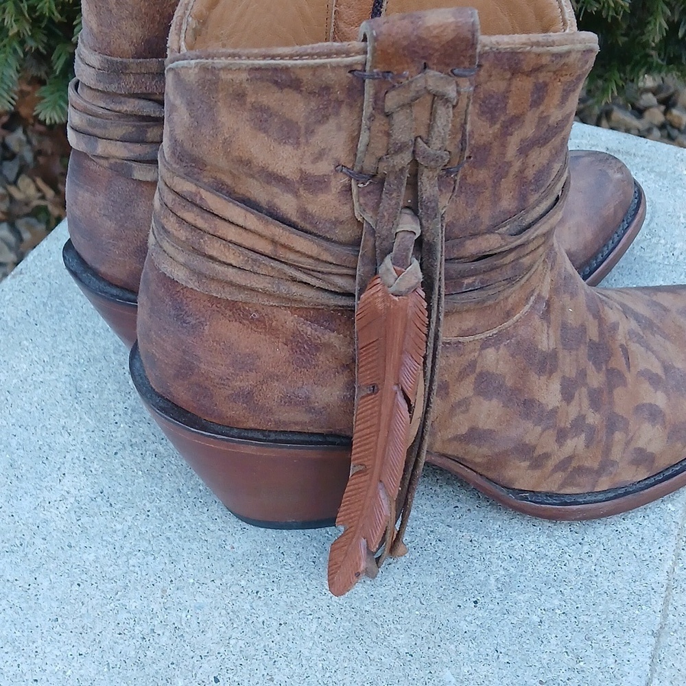 Lucchese womens Robyn western boot size 9, EUC - Picture 8 of 12